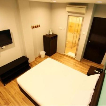 โรงแรมคอมฟอร์โต สิงคโปร์ ภายนอก รูปภาพ